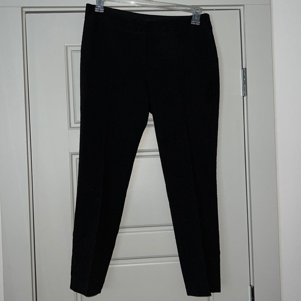 Ann Taylor textured black ankle pants Sz 6 flat‎ front